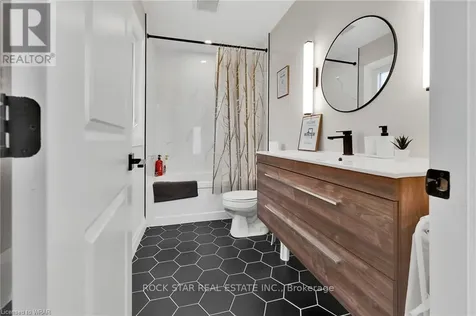 48 Harber Avenue Kitchener ON N2C 1Y8