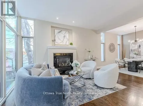 105 Black Maple Private Ottawa ON K1M 0J3