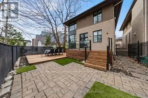 105 Black Maple Private Ottawa ON K1M 0J3