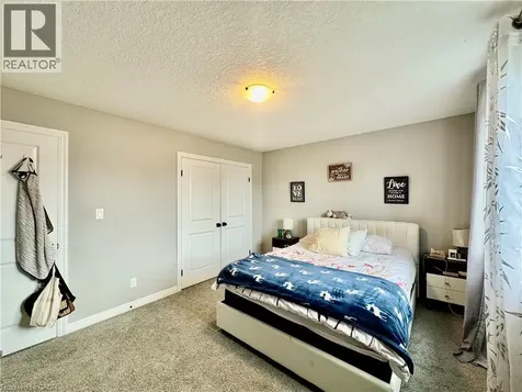 162 Otterbein Road Kitchener ON N2B 0A8