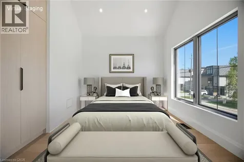 40 Maple Avenue North Mississauga ON L5H 2S1