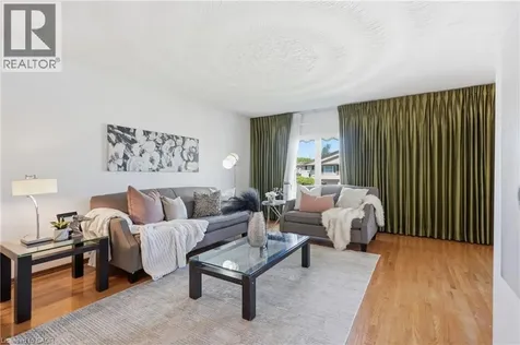 64 Eastbury Drive Stoney Creek ON L8E 2V4