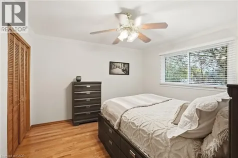 2127 Larabee Court Burlington ON L7P 3S3