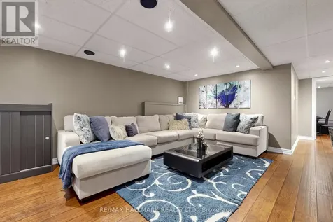 23 Natale Court Bradford West Gwillimbury (bradford) ON L3Z 3B1