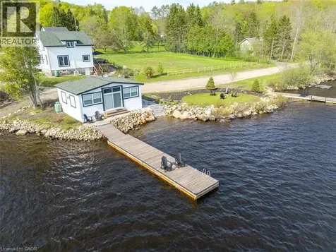 1021 Marina Road Huntsville ON P1H 2J6