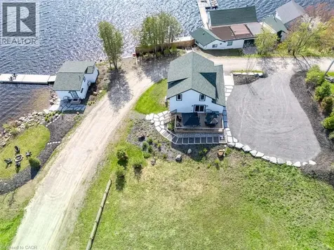 1021 Marina Road Huntsville ON P1H 2J6