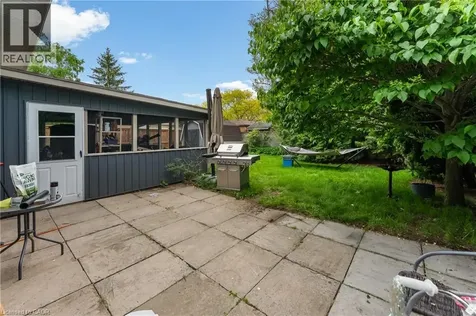 11 Abraham Drive St. Catharines ON L2M 6K7