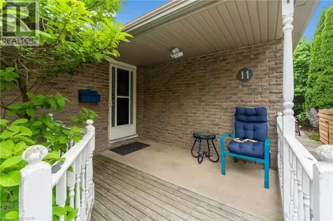 11 Abraham Drive St. Catharines ON L2M 6K7
