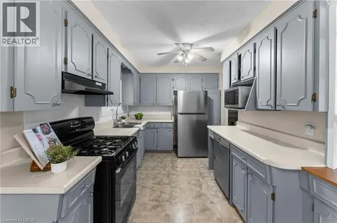 11 Abraham Drive St. Catharines ON L2M 6K7