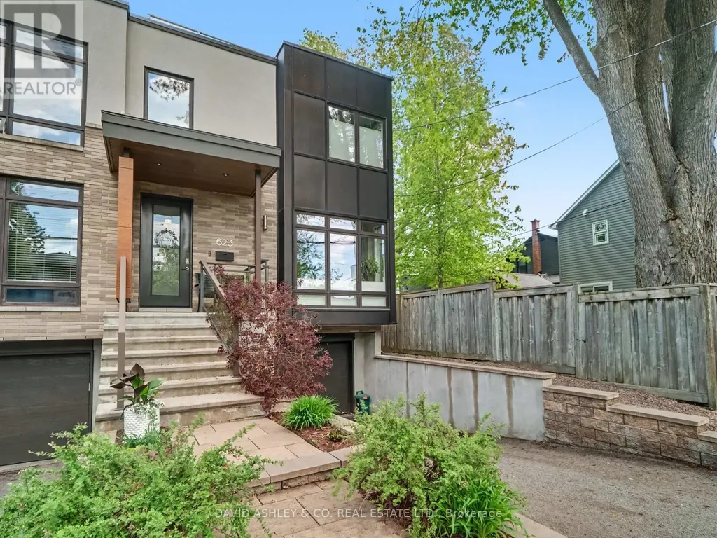 623 Tweedsmuir Avenue West Ottawa ON K1Z 5P4