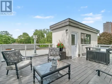 623 Tweedsmuir Avenue West Ottawa ON K1Z 5P4