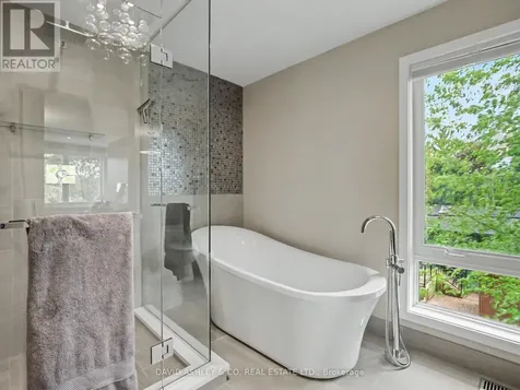 623 Tweedsmuir Avenue West Ottawa ON K1Z 5P4