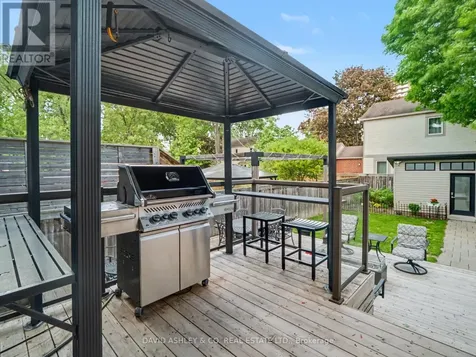 623 Tweedsmuir Avenue West Ottawa ON K1Z 5P4