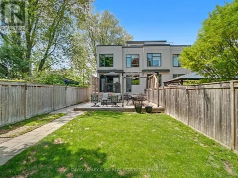 623 Tweedsmuir Avenue West Ottawa ON K1Z 5P4