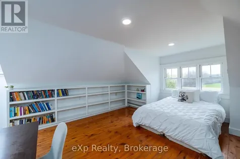 430254 Sydenham-lakeshore Drive Meaford ON N0H 1B0