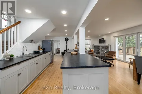 430254 Sydenham-lakeshore Drive Meaford ON N0H 1B0