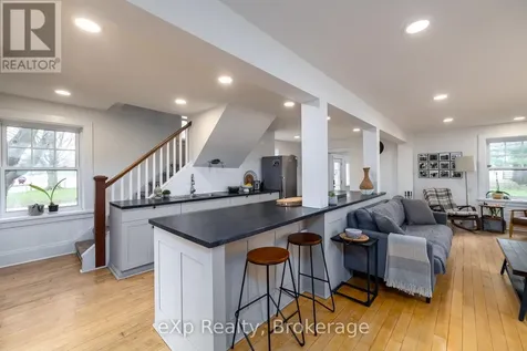 430254 Sydenham-lakeshore Drive Meaford ON N0H 1B0
