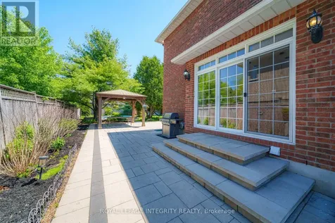 5589 Carrison Drive Ottawa ON K4M 1K7