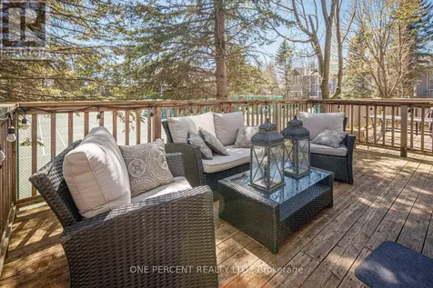 24 Starboard Road Collingwood ON L9Y 5C8