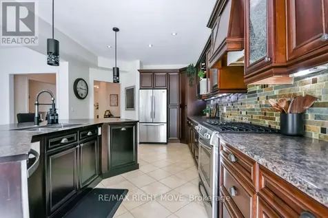 122 Atlantis Drive Orillia ON L3V 0A8