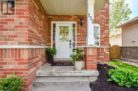 122 Atlantis Drive Orillia ON L3V 0A8