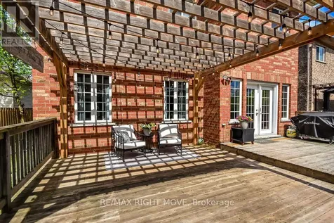 122 Atlantis Drive Orillia ON L3V 0A8