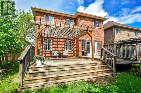 122 Atlantis Drive Orillia ON L3V 0A8