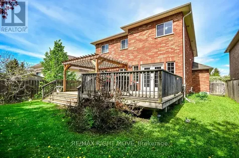 122 Atlantis Drive Orillia ON L3V 0A8