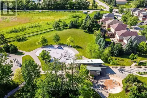 122 Atlantis Drive Orillia ON L3V 0A8