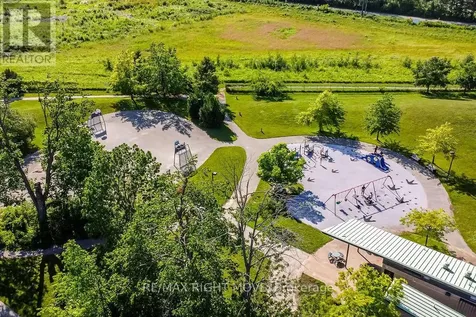 122 Atlantis Drive Orillia ON L3V 0A8