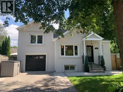 205 Prince Edward Drive South Toronto ON M8Y 3X1