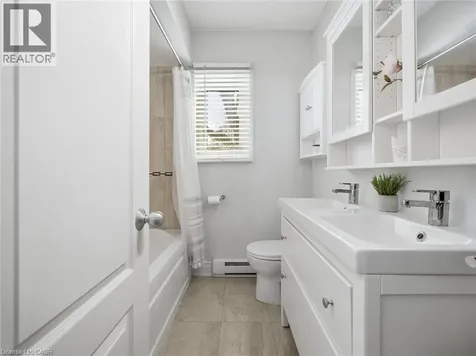 205 Prince Edward Drive South Toronto ON M8Y 3X1