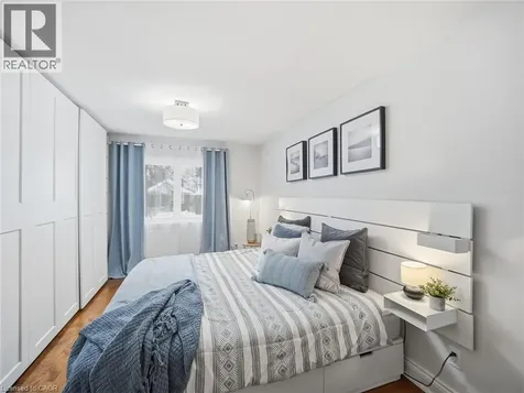 205 Prince Edward Drive South Toronto ON M8Y 3X1