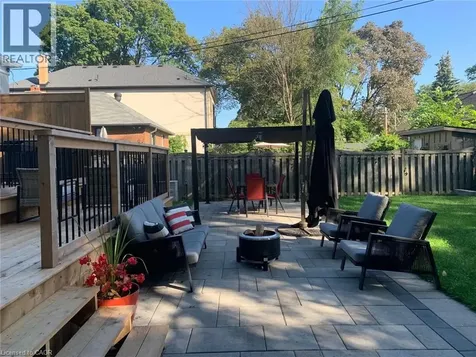 205 Prince Edward Drive South Toronto ON M8Y 3X1
