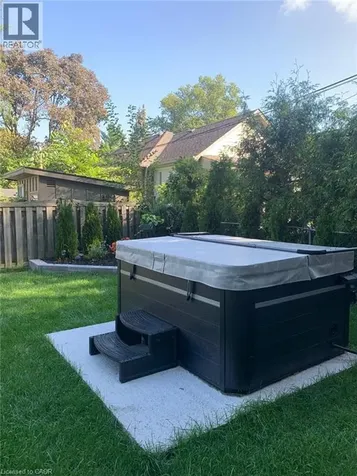 205 Prince Edward Drive South Toronto ON M8Y 3X1