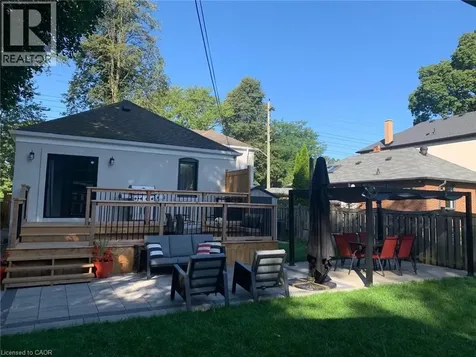 205 Prince Edward Drive South Toronto ON M8Y 3X1