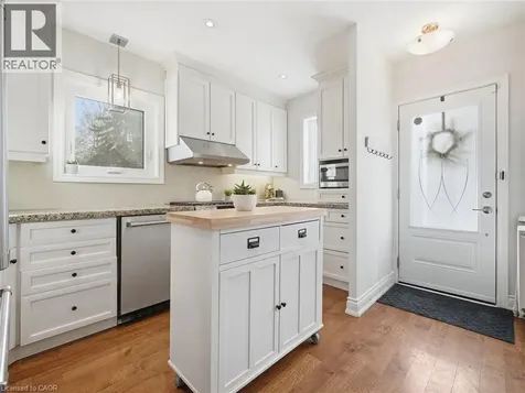 205 Prince Edward Drive South Toronto ON M8Y 3X1