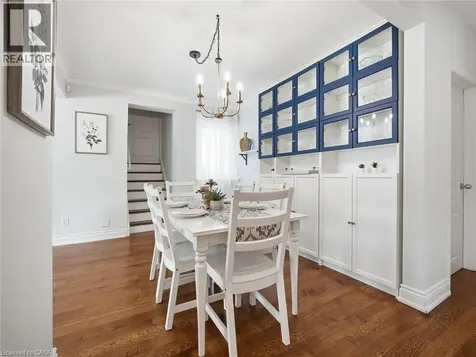 205 Prince Edward Drive South Toronto ON M8Y 3X1
