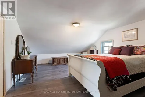 51 George Street Lanark Highlands ON K0G 1K0