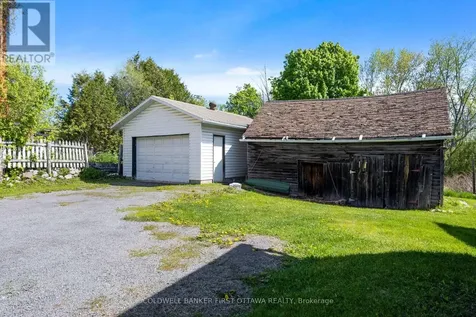 51 George Street Lanark Highlands ON K0G 1K0