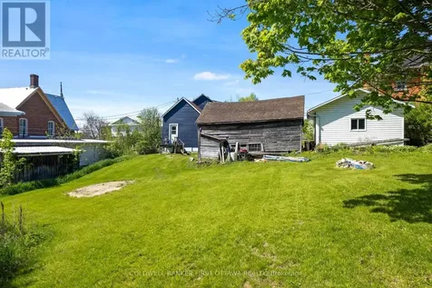 51 George Street Lanark Highlands ON K0G 1K0