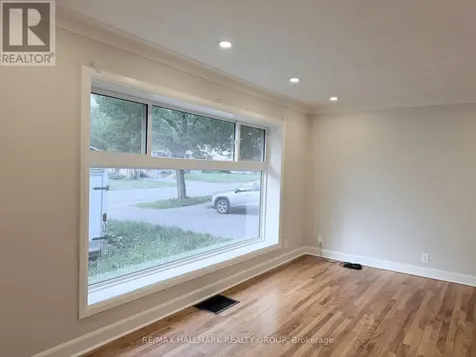 470 Pleasant Park Road Ottawa ON K1H 5N1