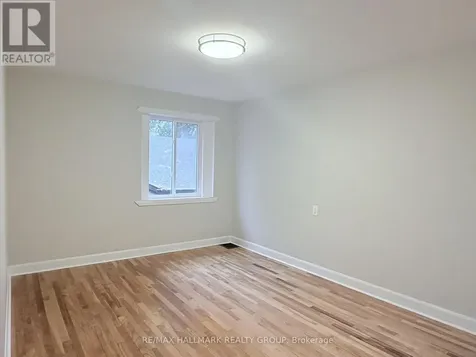 470 Pleasant Park Road Ottawa ON K1H 5N1