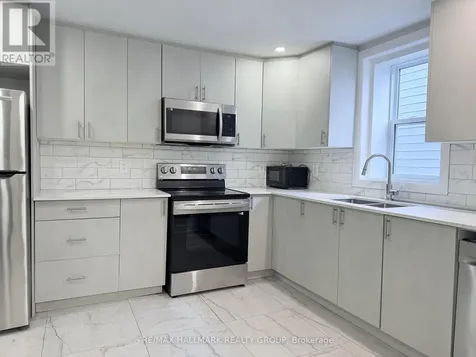 470 Pleasant Park Road Ottawa ON K1H 5N1