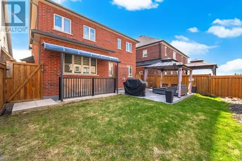 38 Blackberry Valley Crescent Caledon ON L7C 3Z9