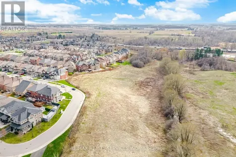 38 Blackberry Valley Crescent Caledon ON L7C 3Z9