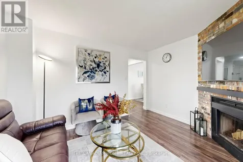 5 Woodstone Place Whitby (pringle Creek) ON L1R 1S7