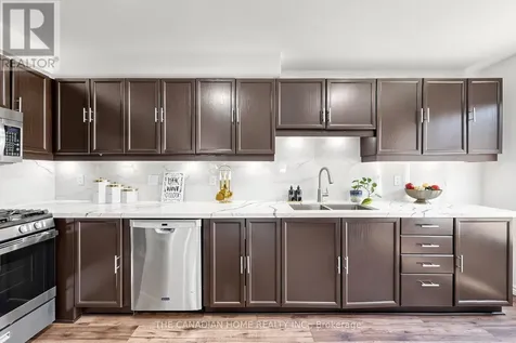 5 Woodstone Place Whitby (pringle Creek) ON L1R 1S7