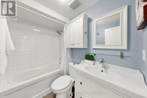 5 Woodstone Place Whitby (pringle Creek) ON L1R 1S7