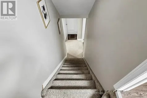 5 Woodstone Place Whitby (pringle Creek) ON L1R 1S7